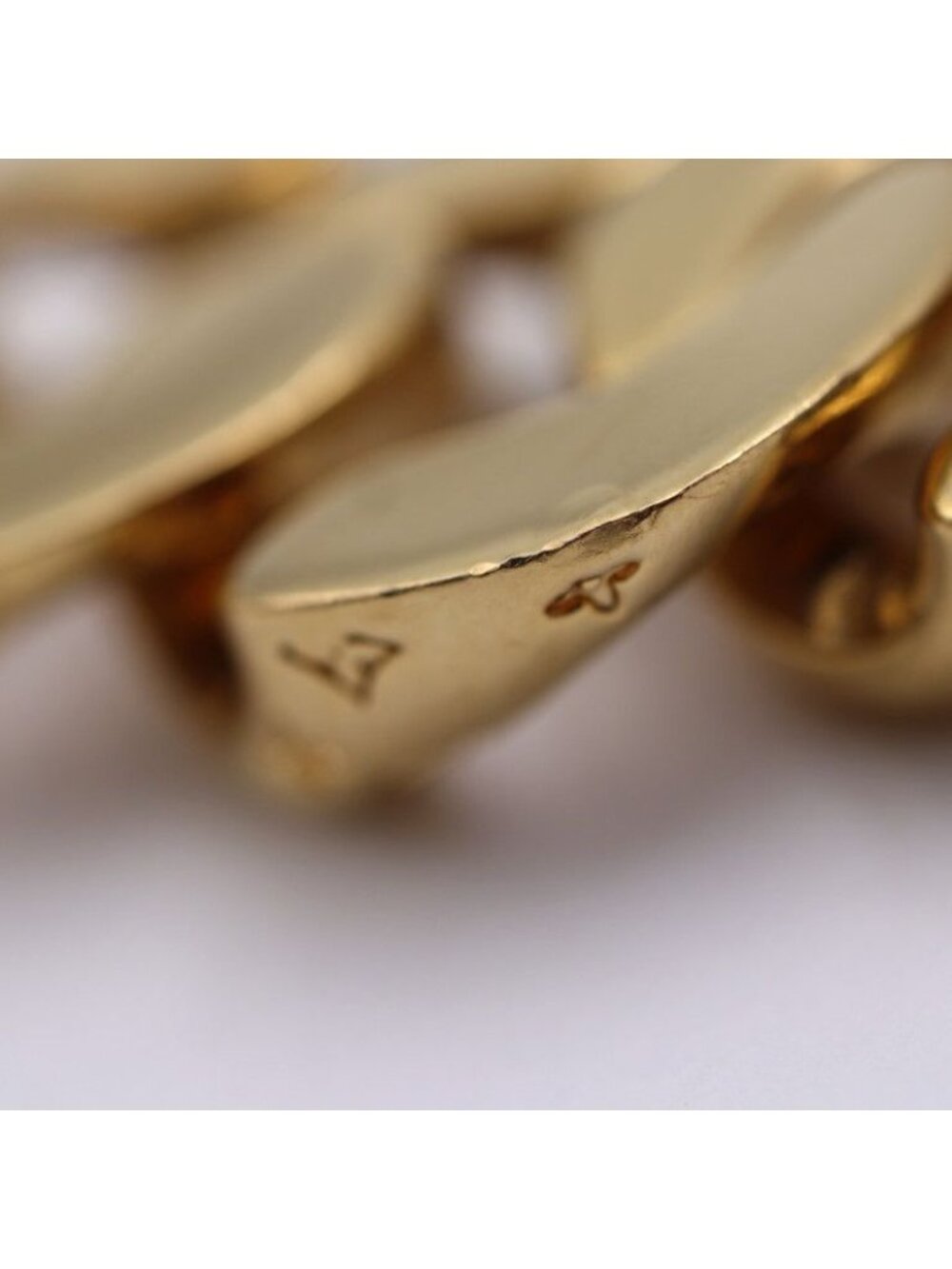 Louis Vuitton Bracelet 2 D Metal Gold Monogram Circle - Picture 5 of 10